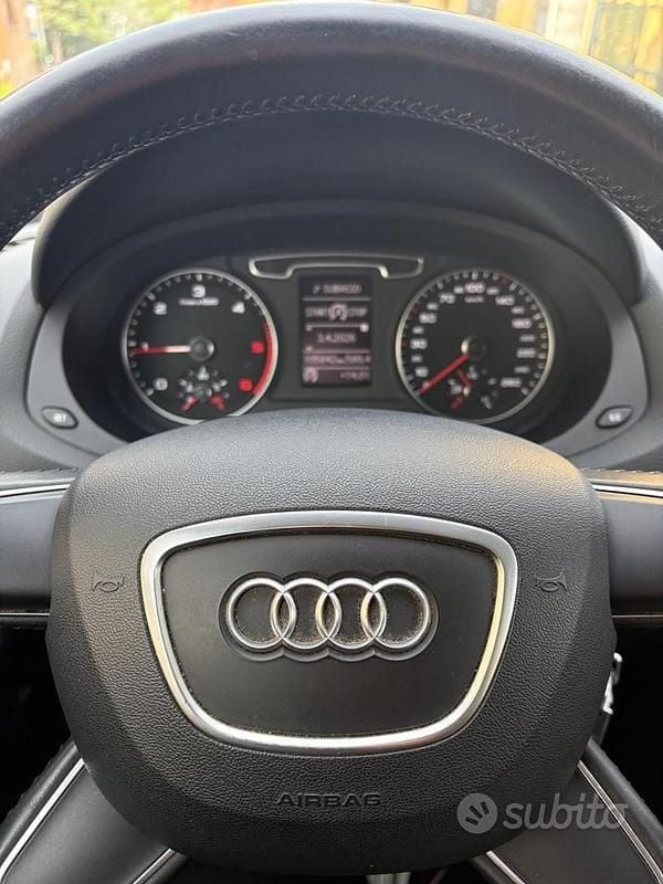 Usata Audi Q3 Advanced Plus 140 CV (102 kW) 2014 Bianco SUV