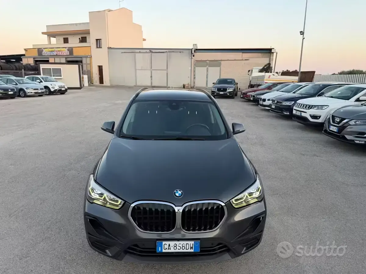 Usata BMW X1 Advantage 150 CV (110 kW) 2020 Grigio SUV