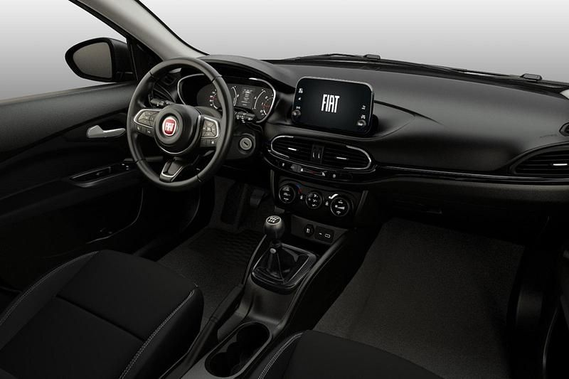 Usata Fiat Tipo Cross 100 CV (73 kW) 2023 Nero Utilitaria