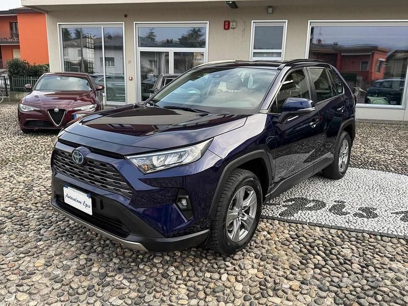 Usata Toyota RAV4 Hybrid Business Edition 218 CV (160 kW) 2023 Blu SUV