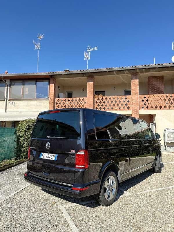 Usata VW T6 204 CV (150 kW) 2016 Nero Furgone