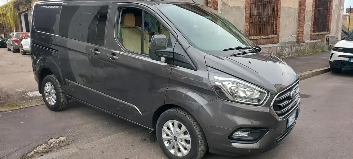 Usata Ford Transit Custom 130 CV (95 kW) 2022 Marrone
