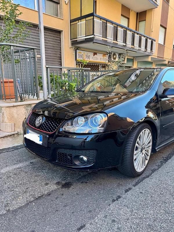 Usata VW Golf IV R 2005 Nero Berlina