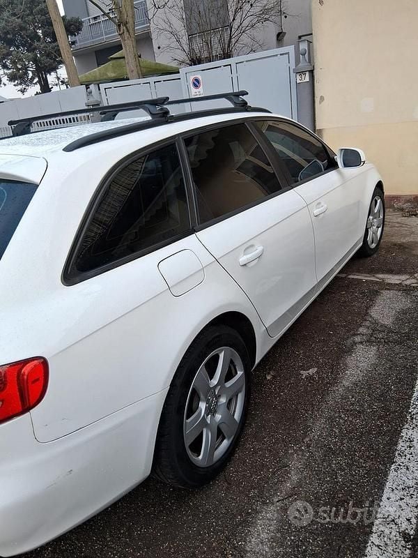 Usata Audi A4 143 CV (105 kW) 2010 Bianco Station wagon