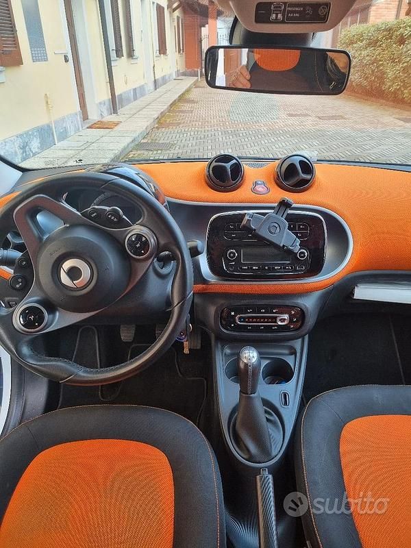 Usata Smart ForFour 71 CV (52 kW) 2016 Blu Utilitaria