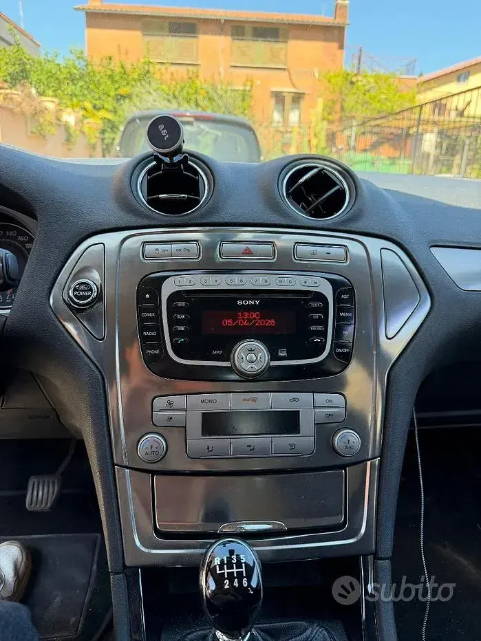 Usata Ford Mondeo 140 CV (102 kW) 2010 Grigio Station wagon