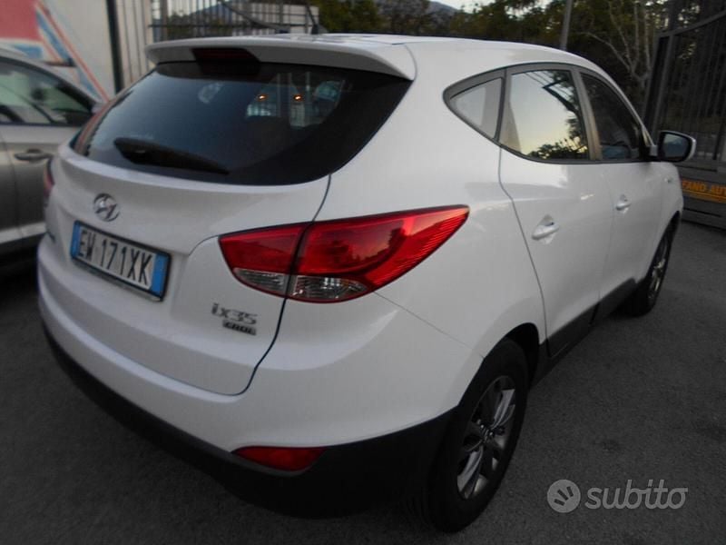 Usata Hyundai ix35 Comfort 115 CV (84 kW) 2014 Bianco SUV