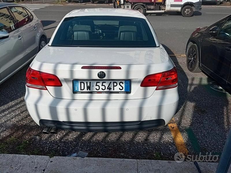 Usata BMW 325 Cabriolet M Sport 197 CV (144 kW) 2009 Bianco Cabrio