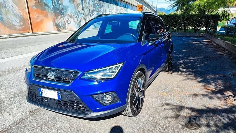 Usata Seat Arona FR 116 CV (85 kW) 2019 Blu/azzurro SUV
