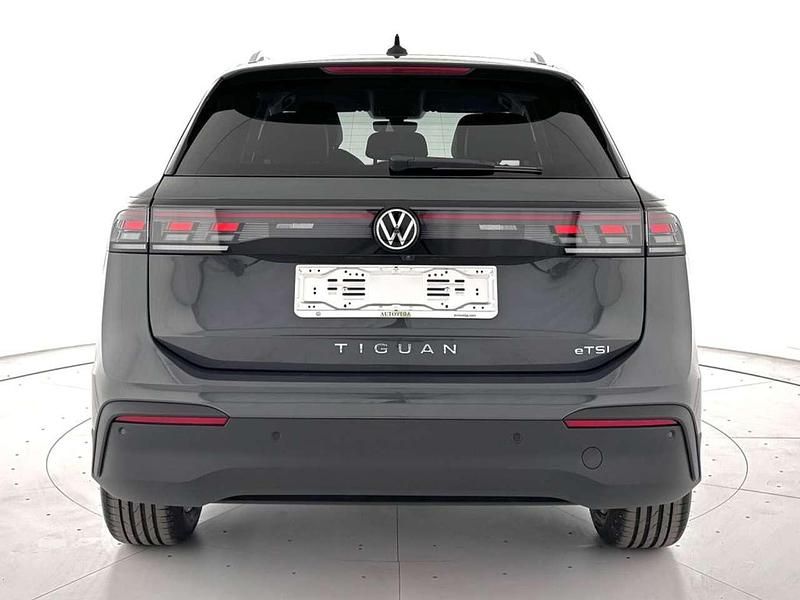Nuova VW Tiguan Edition 150 CV (110 kW) 2026 Grigio / metallizzato SUV