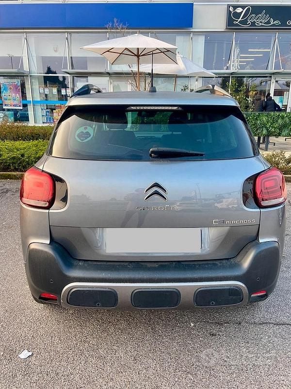Gebraucht Citroën C3 Aircross Shine 120 PS (88 kW) 2019 Grau SUV