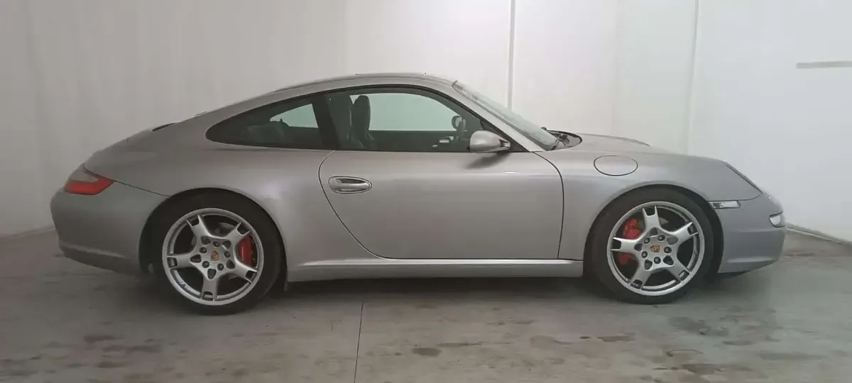 Usata Porsche 997 356 CV (261 kW) 2005 Argento Berlina