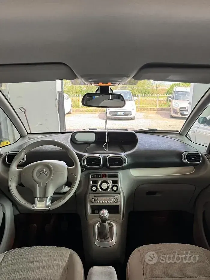 Usata Citroën C3 Picasso Exclusive 92 CV (67 kW) 2014 Nero Monovolume
