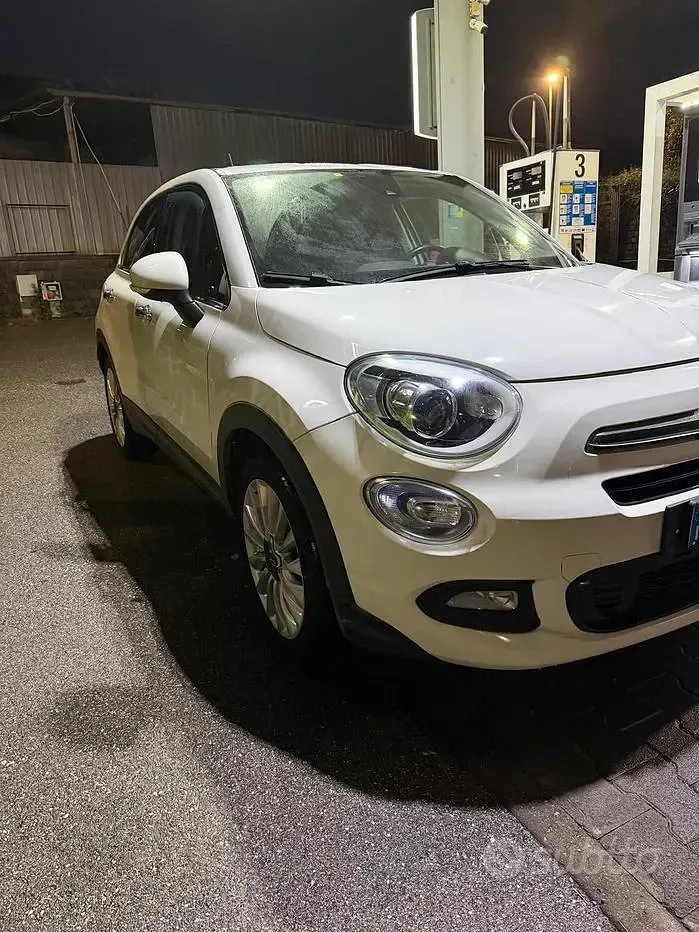Usata Fiat 500X 120 CV (88 kW) 2018 Bianco SUV