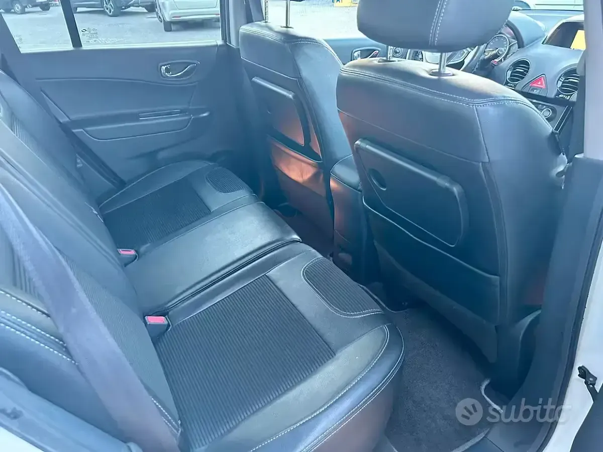 Usata Renault Koleos Bose Edition 150 CV (110 kW) 2011 Bianco SUV