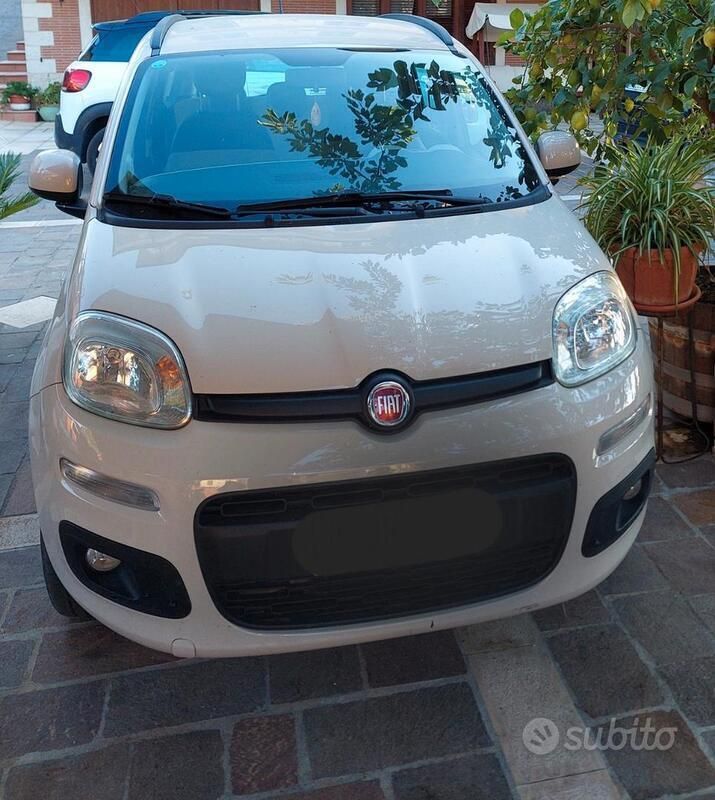 Usata Fiat Panda 85 CV (62 kW) 2015 Utilitaria