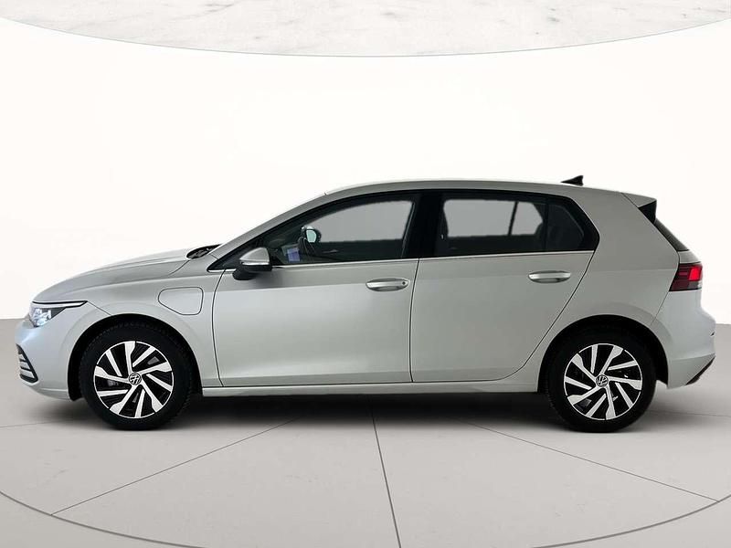 Usata VW Golf VIII Style 204 CV (150 kW) 2022 Reflex silver metallizzato Berlina