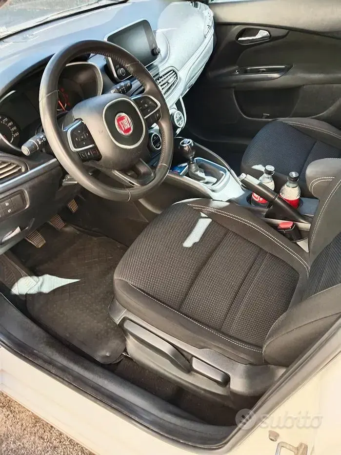 Usata Fiat Tipo Lounge 95 CV (69 kW) 2018 Bianco Berlina