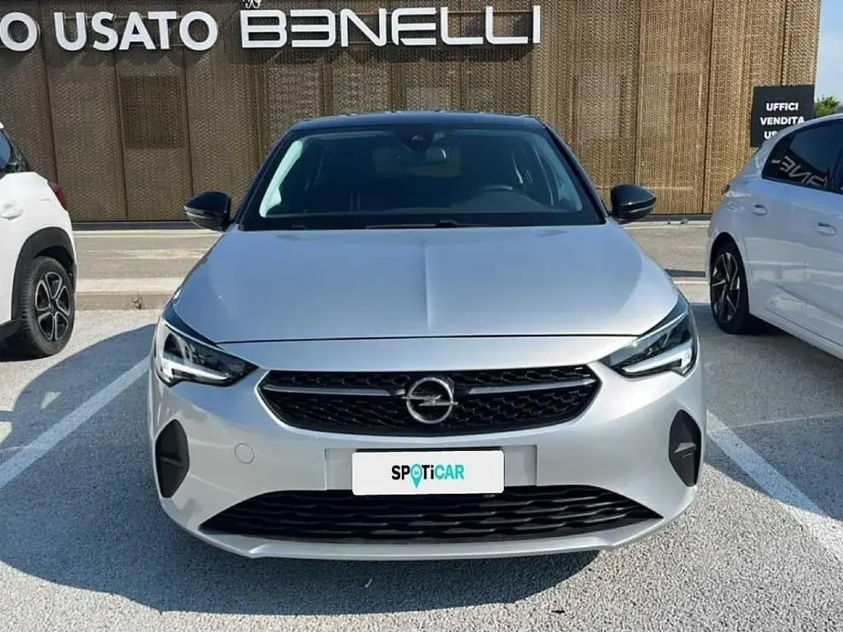 Usata Opel Corsa Design & Tech 75 CV (55 kW) 2023 Argento Utilitaria