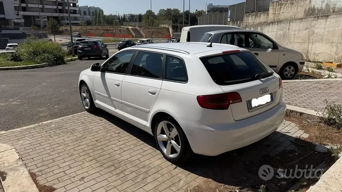 Usata Audi A3 Sportback 140 CV (102 kW) 2008 Bianco Utilitaria