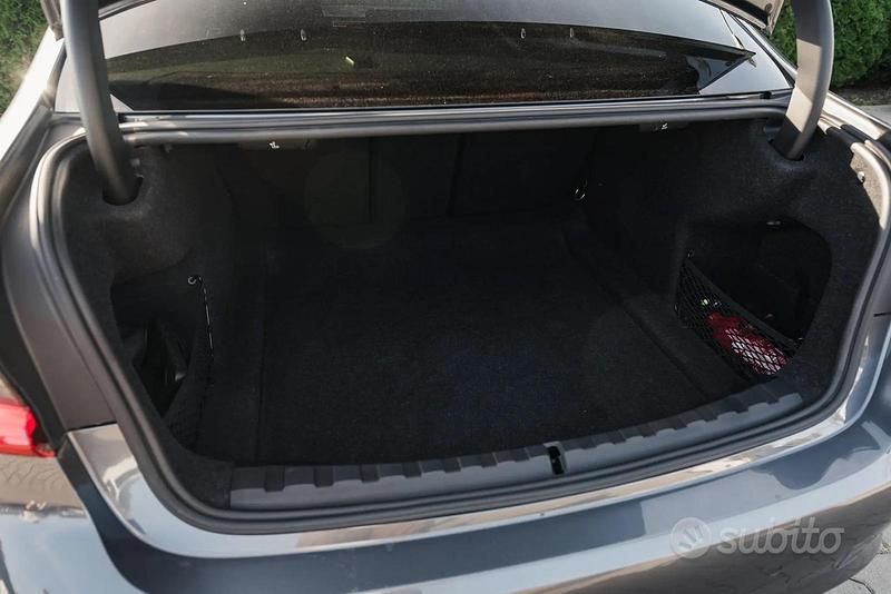 Usata BMW 320 M Sport 2019 Grigio Berlina