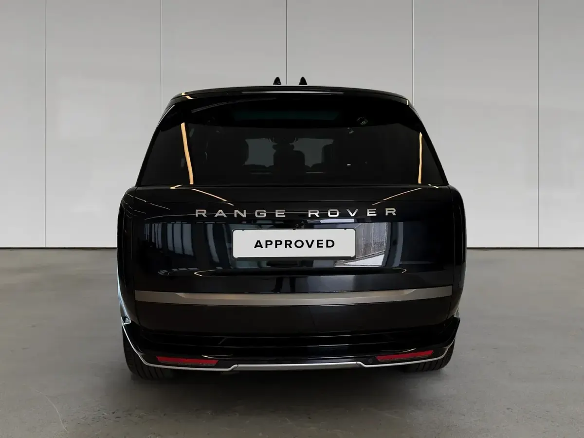 Nuova Land Rover Range Rover HSE 350 CV (257 kW) 2026 Santorini black SUV