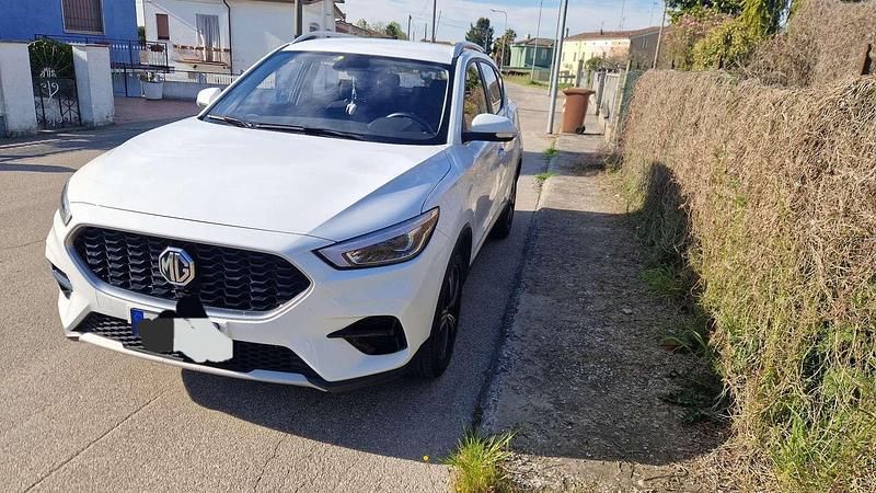 Usata MG ZS Comfort 106 CV (77 kW) 2024 SUV