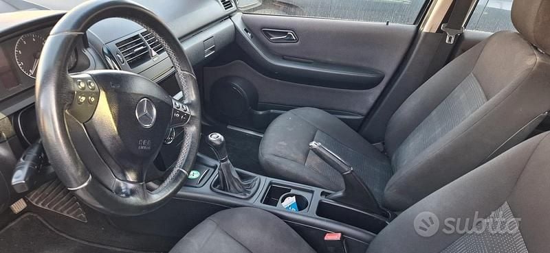 Usata Mercedes A160 Avantgarde 95 CV (69 kW) 2010 Nero Berlina