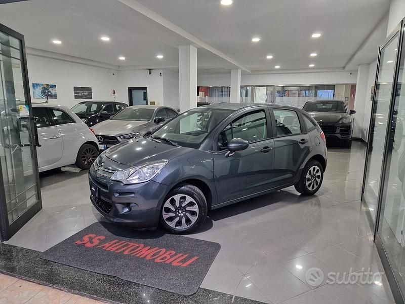 Grigio Usata 2016 Citroën C3 Live Utilitaria | 5990 € (Super prezzo) - Immagine 1/4