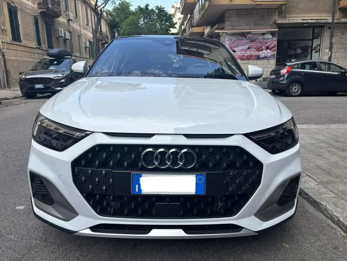 Usata Audi A1 Ambiente 116 CV (85 kW) 2025 Bianco SUV