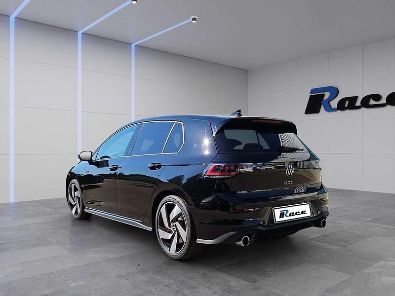 Usata VW Golf VIII GTI 265 CV (194 kW) 2025 Nero Berlina