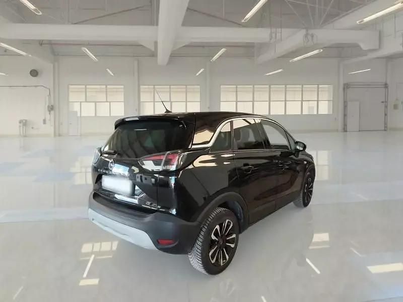 Usata Opel Crossland Elegance 110 CV (80 kW) 2023 SUV