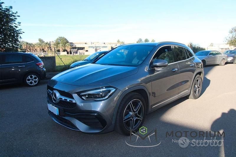Usata Mercedes GLA220 Premium 190 CV (139 kW) 2021 Grigio SUV