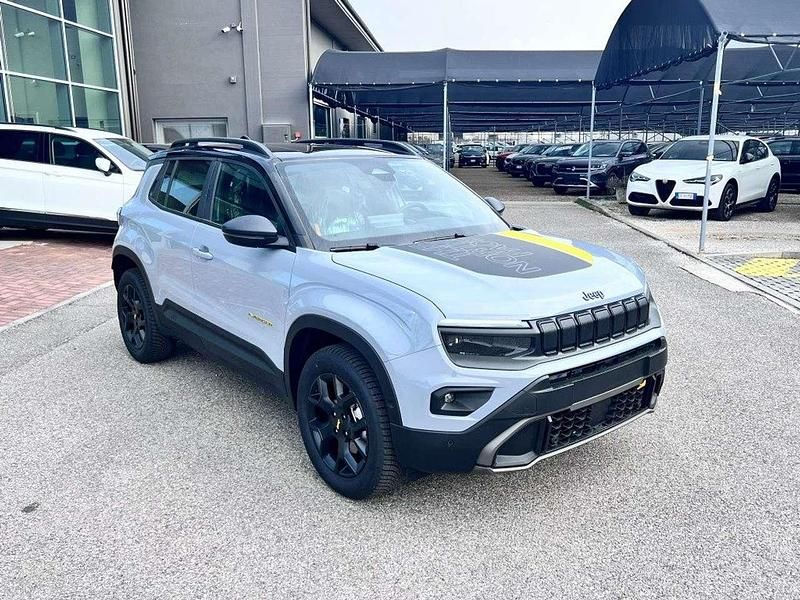 Nuova Jeep Avenger North 136 CV (100 kW) 2026 Grigio SUV