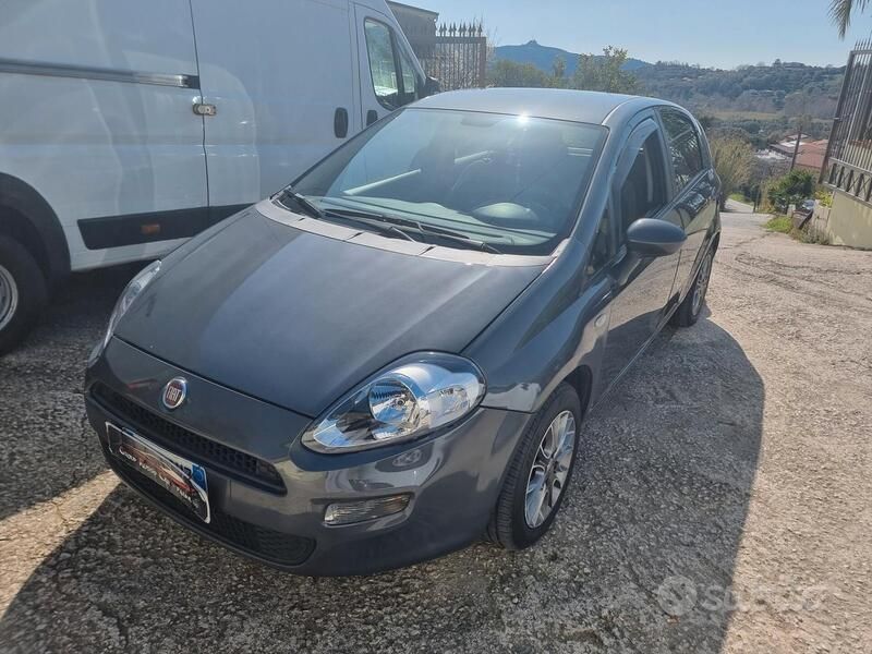 Usata Fiat Punto Evo Dynamic 65 CV (47 kW) 2010 Grigio Utilitaria