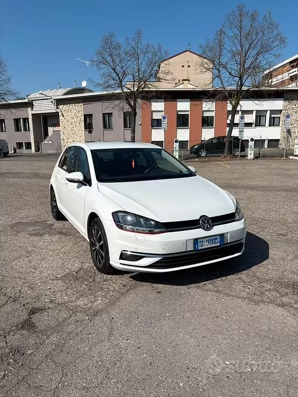 Usata VW Golf VII 2017 Bianco Berlina