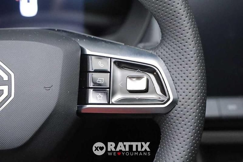 Nuova MG ZS Luxury 197 CV (144 kW) 2026 Pebble black SUV