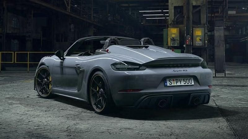 Nuova Porsche 718 Spyder 500 CV (367 kW) 2026 Cabrio