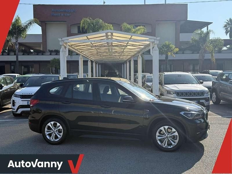 Nero Usata 2021 BMW X1 Advantage SUV | 19.890 € (Ottimo prezzo) - Immagine 1/4