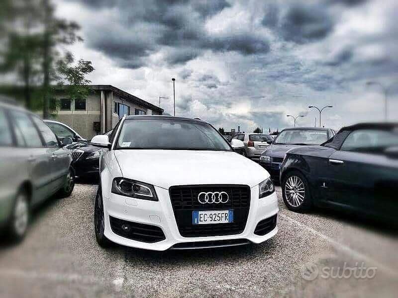 Usata Audi A3 Attraction 110 CV (80 kW) 2010 Bianco Utilitaria
