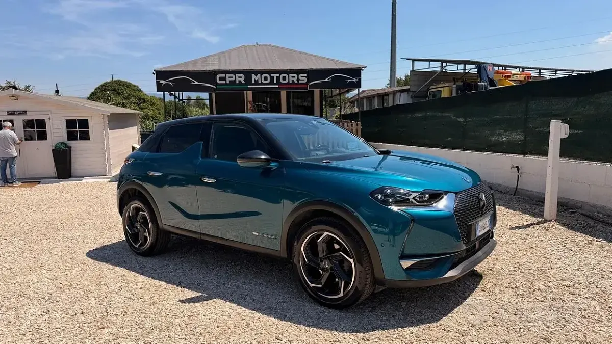 Usata DS Automobiles DS3 So Chic 131 CV (96 kW) 2020 Bluazzurro Station wagon