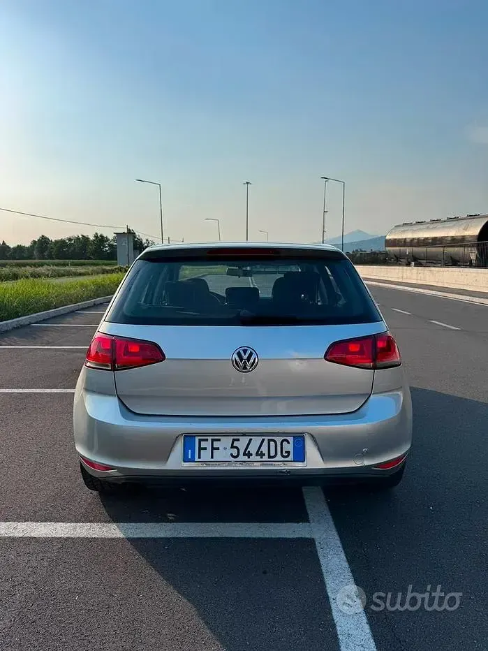 Usata VW Golf VII 105 CV (77 kW) 2016 Grigio Berlina