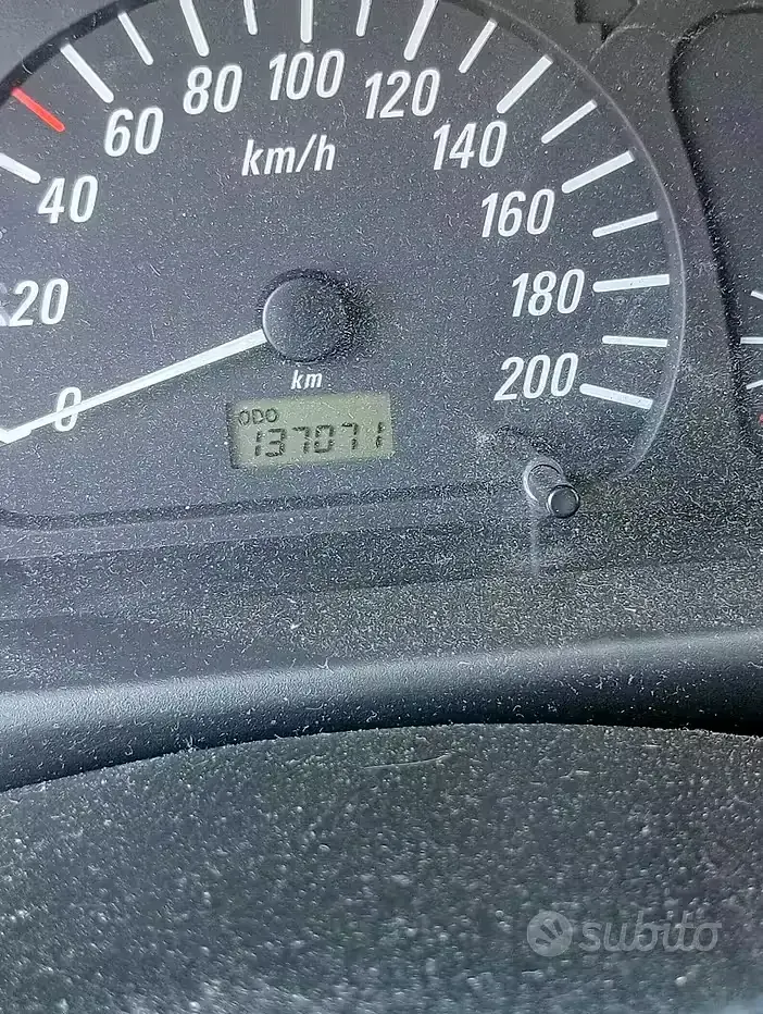 Usata Opel Agila 58 CV (42 kW) 2003 Monovolume