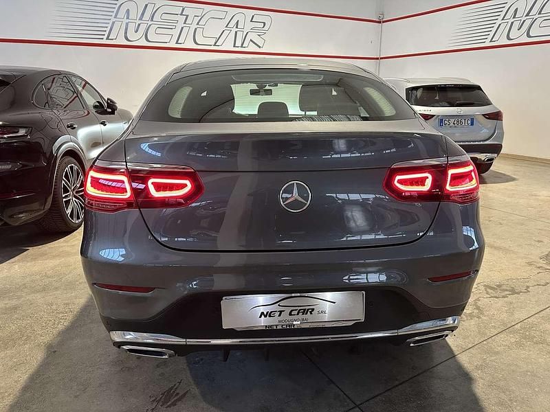 Usata Mercedes GLC220 Premium 194 CV (142 kW) 2019 Grigio Coupé