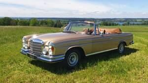 Usata Mercedes 280 SE 200 CV (147 kW) 1969 Oro Cabrio