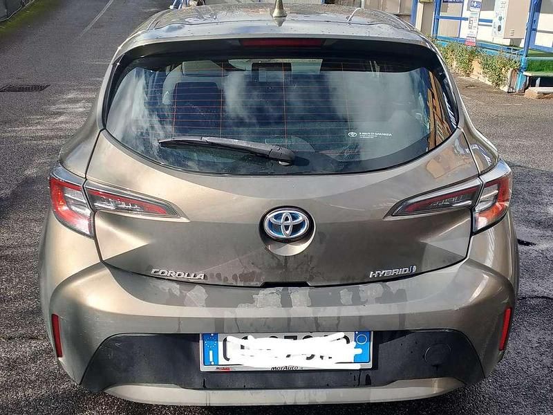 Usata Toyota Corolla Business Edition 98 CV (72 kW) 2021 Grigio Berlina