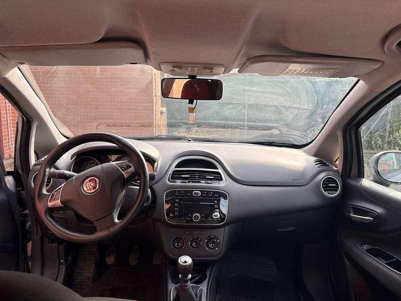 Usata Fiat Grande Punto Active 77 CV (56 kW) 2010 Utilitaria