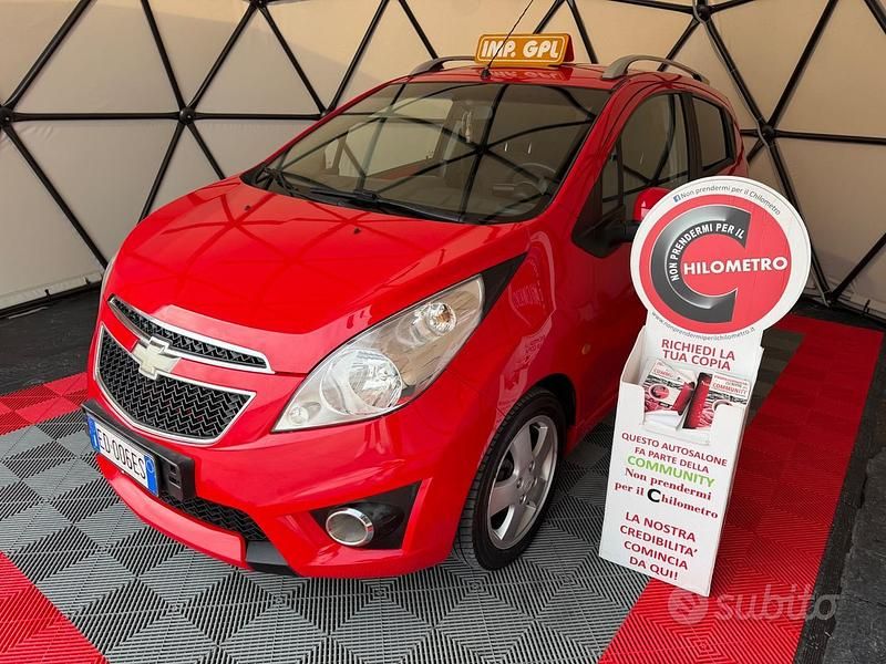 Usata Chevrolet Spark LS 81 CV (59 kW) 2010 Rosso Utilitaria
