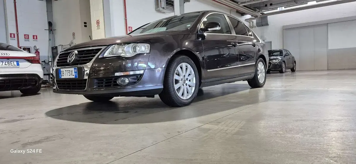 Usata VW Passat Comfortline 116 CV (85 kW) 2006 Berlina