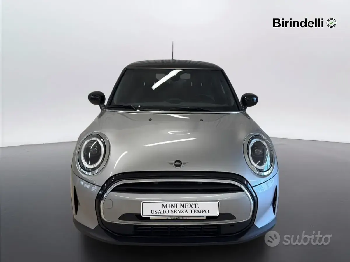 Usata Mini Cooper Essential 136 CV (100 kW) 2023 Grigio Utilitaria